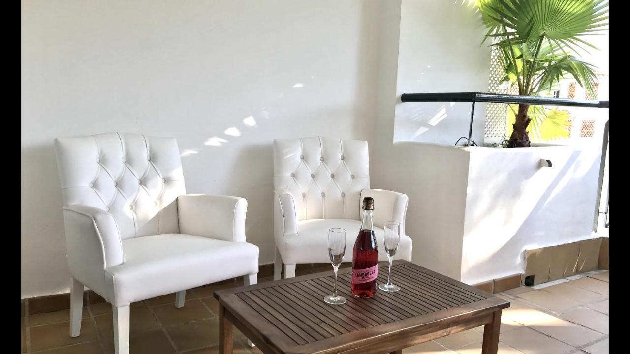 Mi Capricho 3-5 Beachfront- Apartment With Sea Views In Costa Del Sol Sitio de Calahonda Buitenkant foto